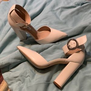Steve Madden off white strappy pumps